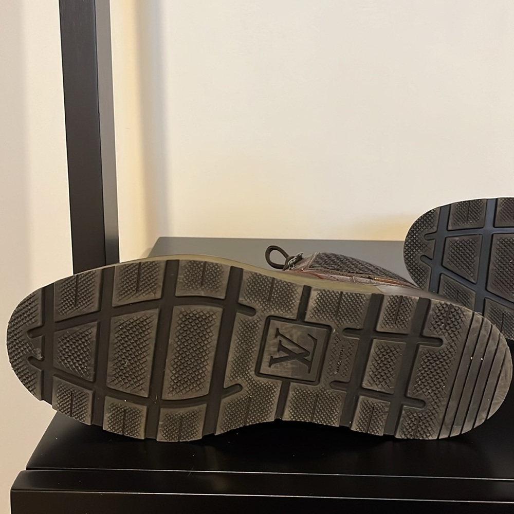 Louis Vuitton Boots - Picture 12 of 14